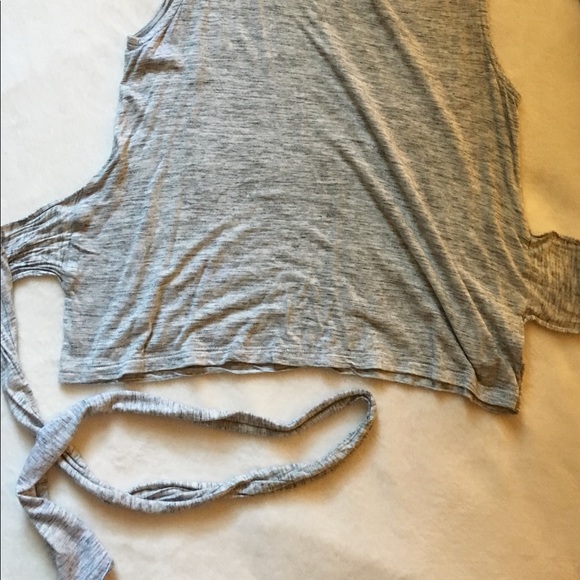 GAP tie back tank top tee 💐 - Picture 2 of 6